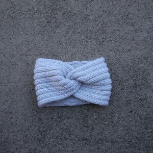 Cozy Knit Kids Headband - Light Blue